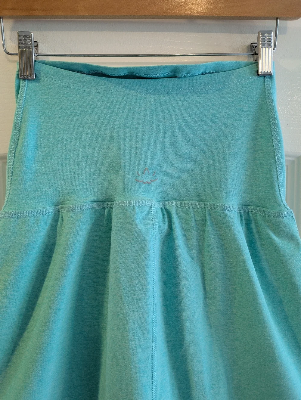 Beyond The Bump Maternity Spacedye Hot Shot Circle Skort Aquamarine Size XS NWT
